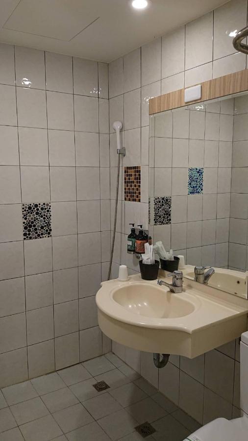 Wan Tai Hotel Chiayi Buitenkant foto