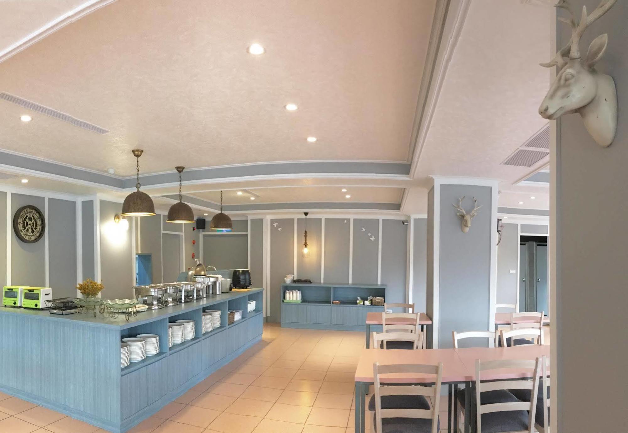 Wan Tai Hotel Chiayi Buitenkant foto